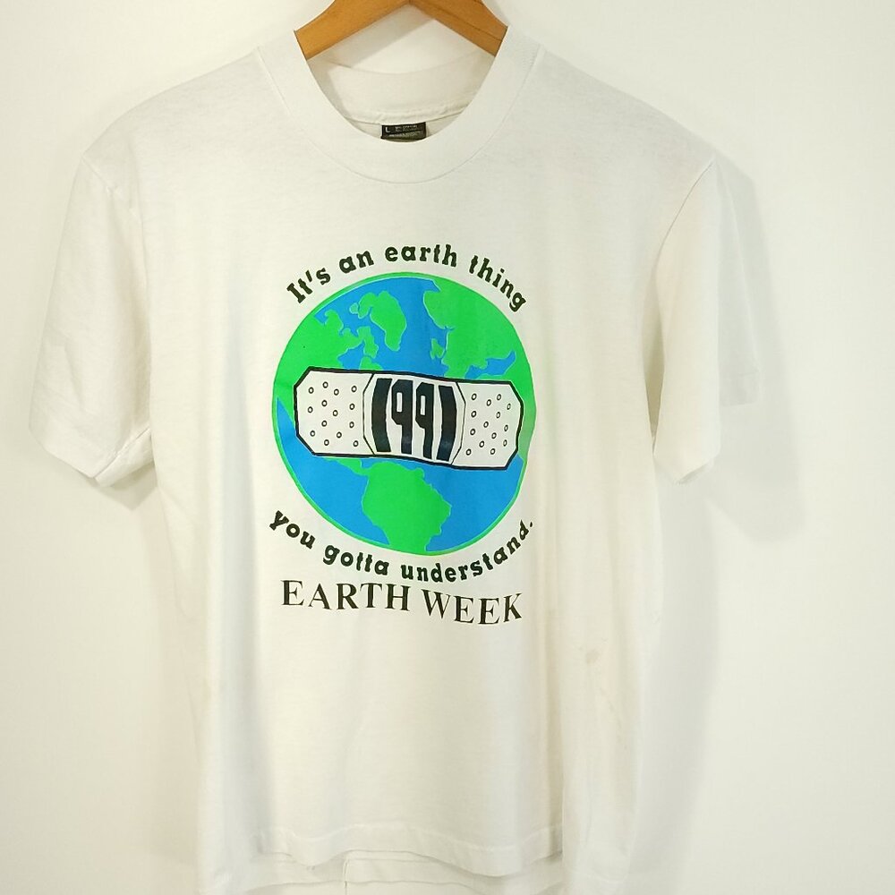 Vtg Screen Stars Graphic T-Shirt Men's Large White Earth Week Distressed USA